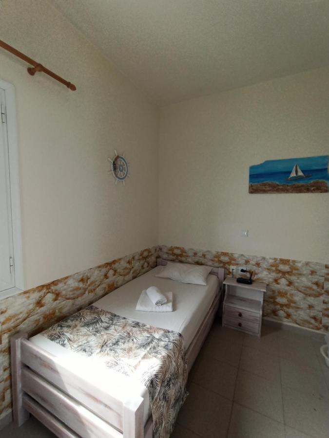 Peaceful Bay Hotel Megas Gialos - Nites Exterior photo